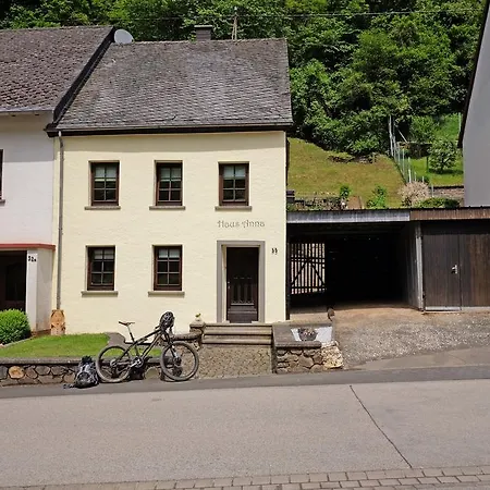 Haus Anna Ferienhaus Veldenz